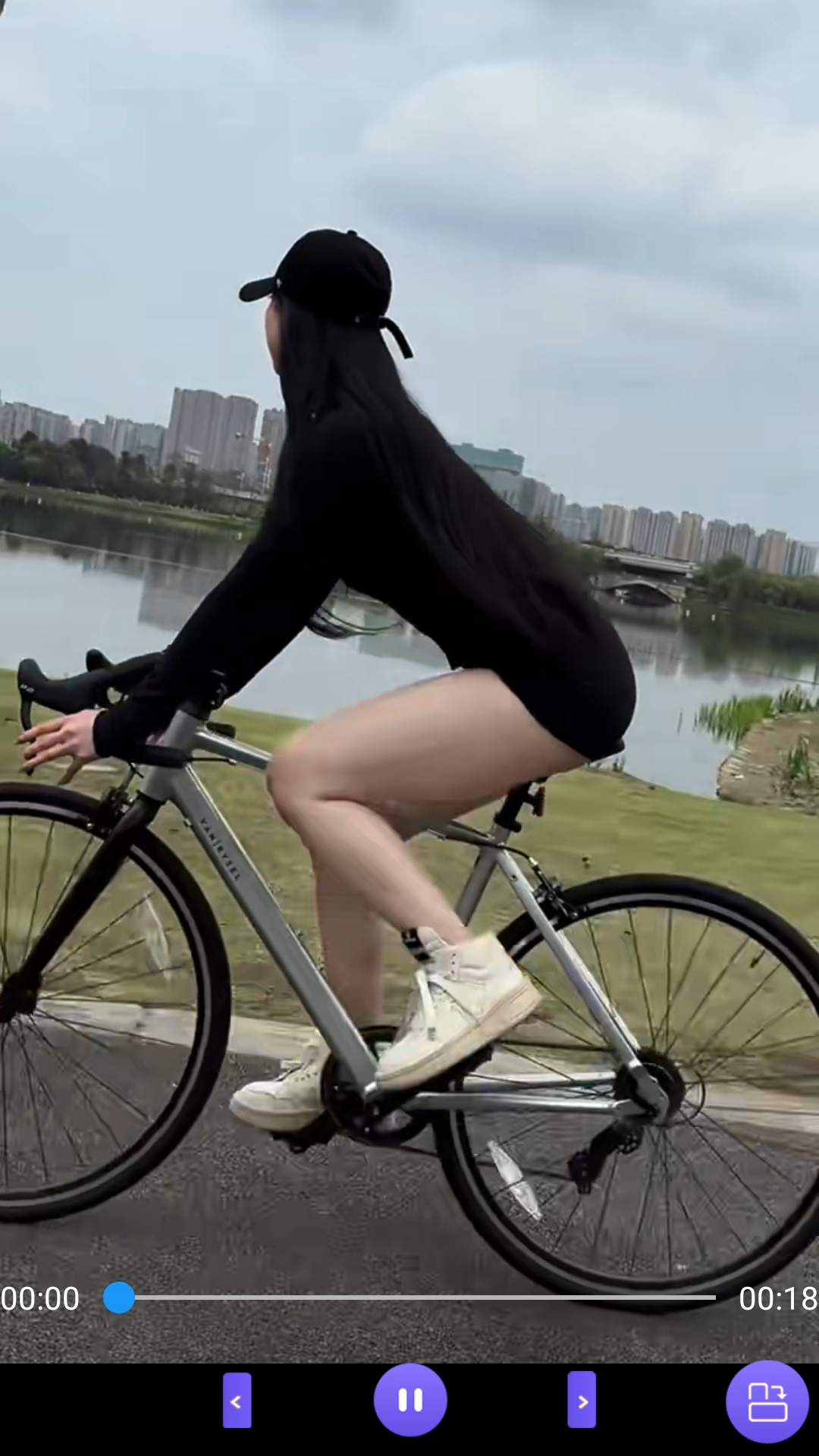 变身之异界女王传全集下载截图
